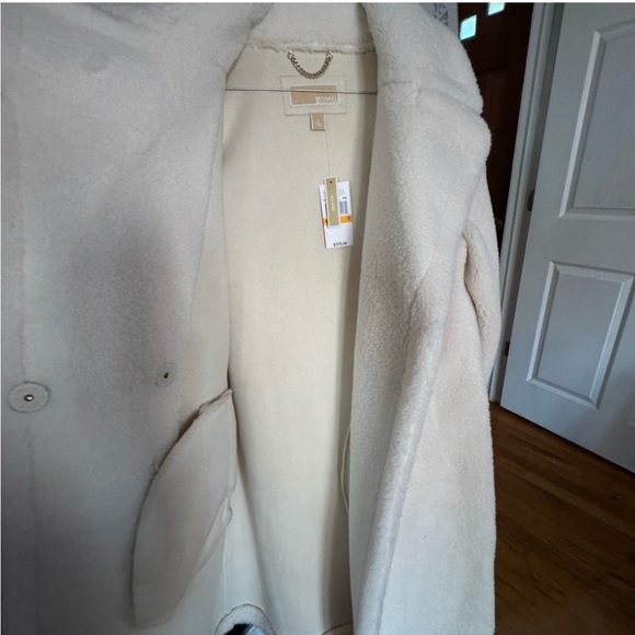 Michael Kors Faux fur long Jacket 🧥 - Picture 4 of 4